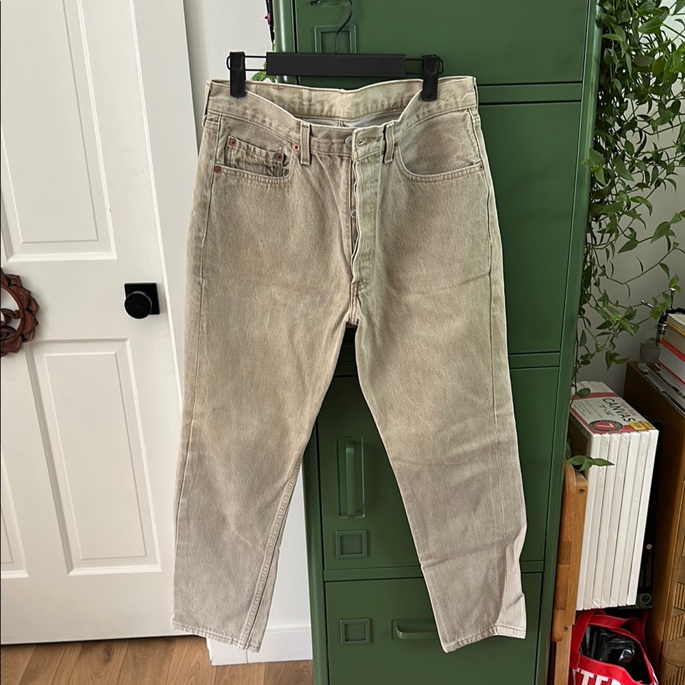Levi's Tan Chinos Classic Straight-Leg